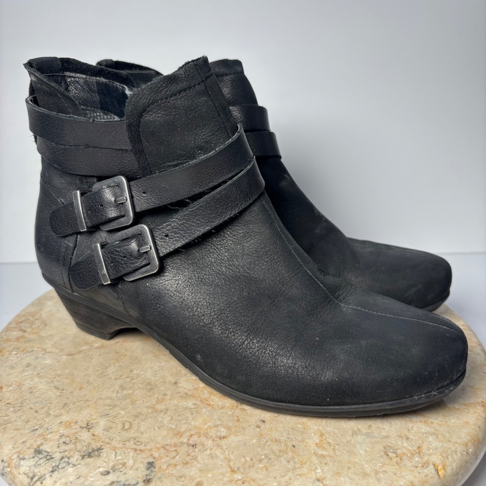 ABEO Nadia Womens 7 Black Leather Buckle Strap Ankle Boots Side Zip Low Heel